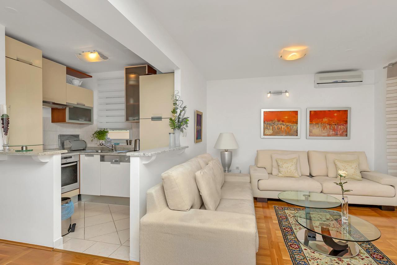 Apartment Manhattan Макарска Екстериор снимка