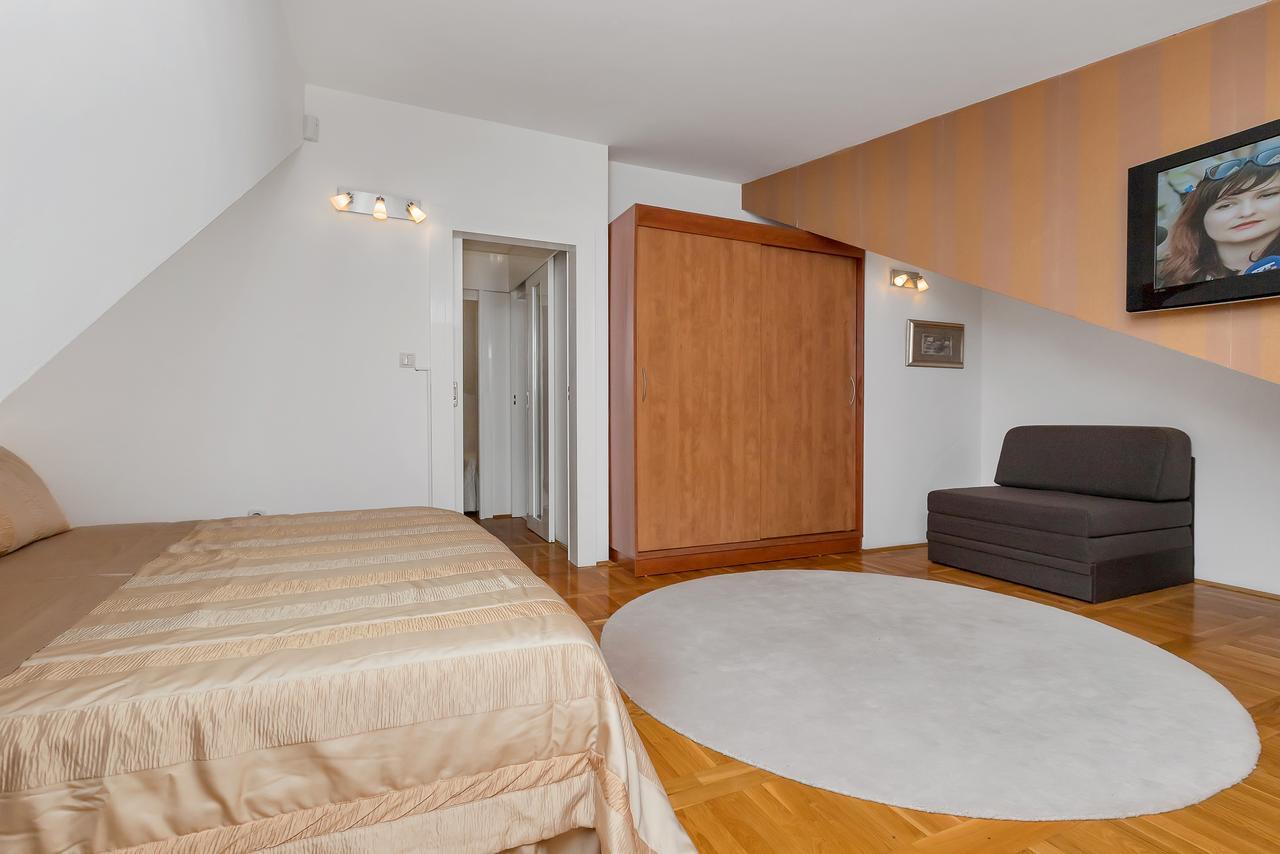 Apartment Manhattan Макарска Екстериор снимка
