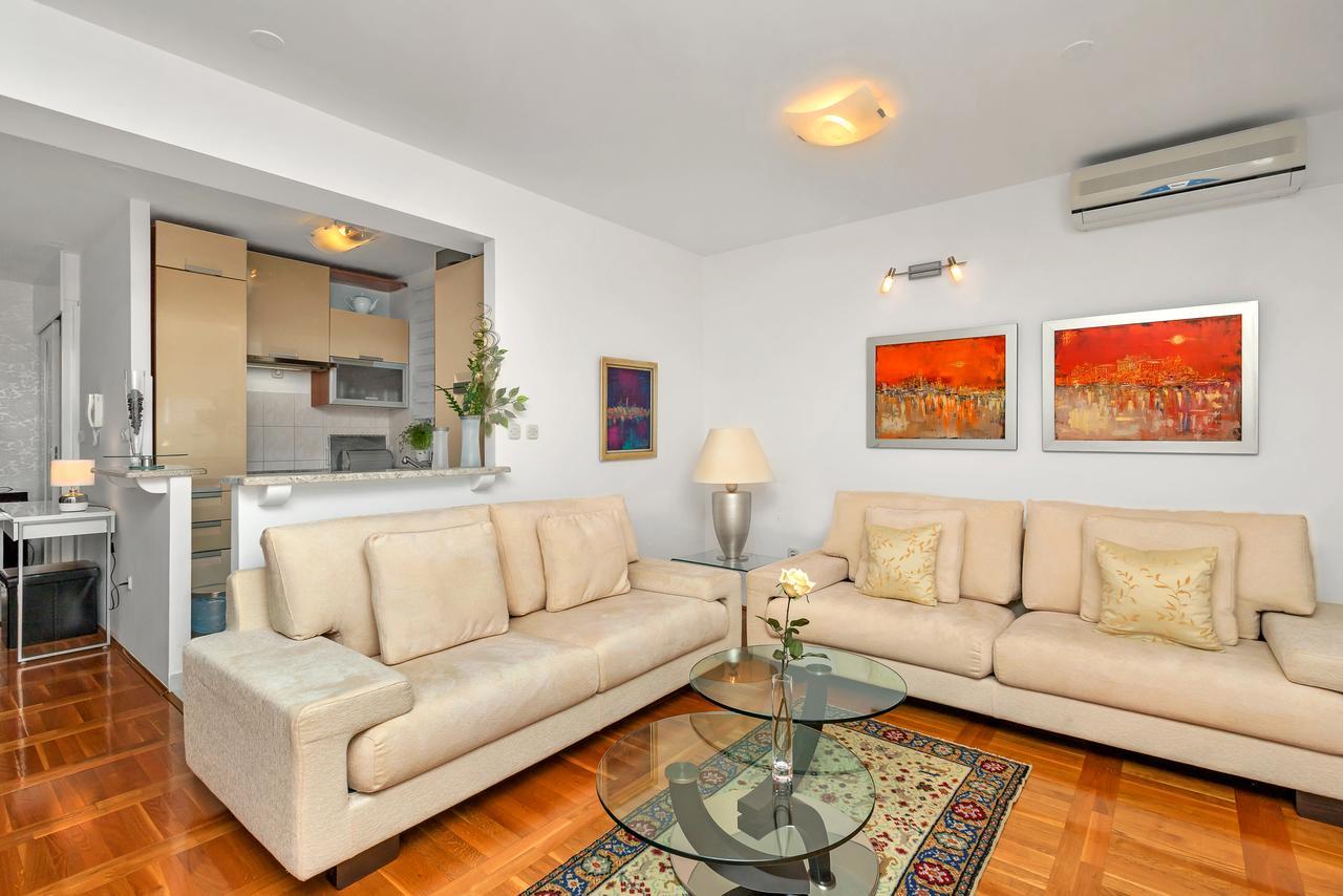 Apartment Manhattan Макарска Екстериор снимка