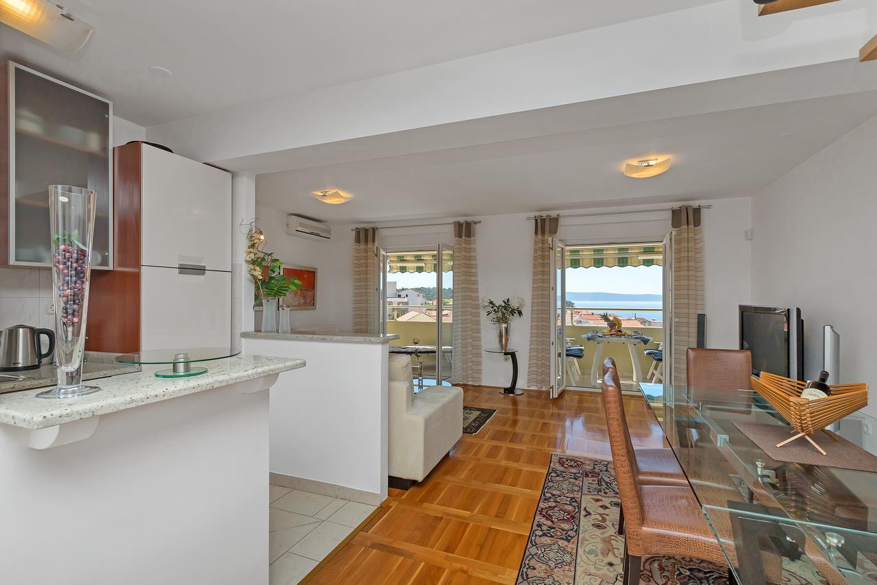 Apartment Manhattan Макарска Екстериор снимка